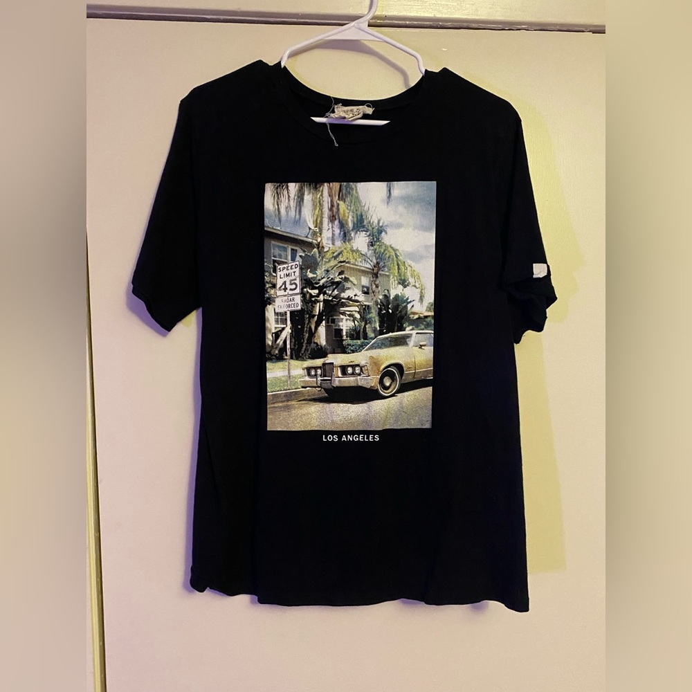 LA graphic tee